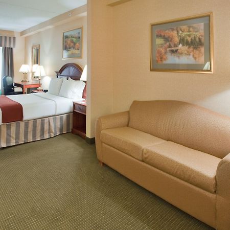 Holiday Inn Express Hotel & Suites Drums-Hazelton, An Ihg Hotel Bilik gambar